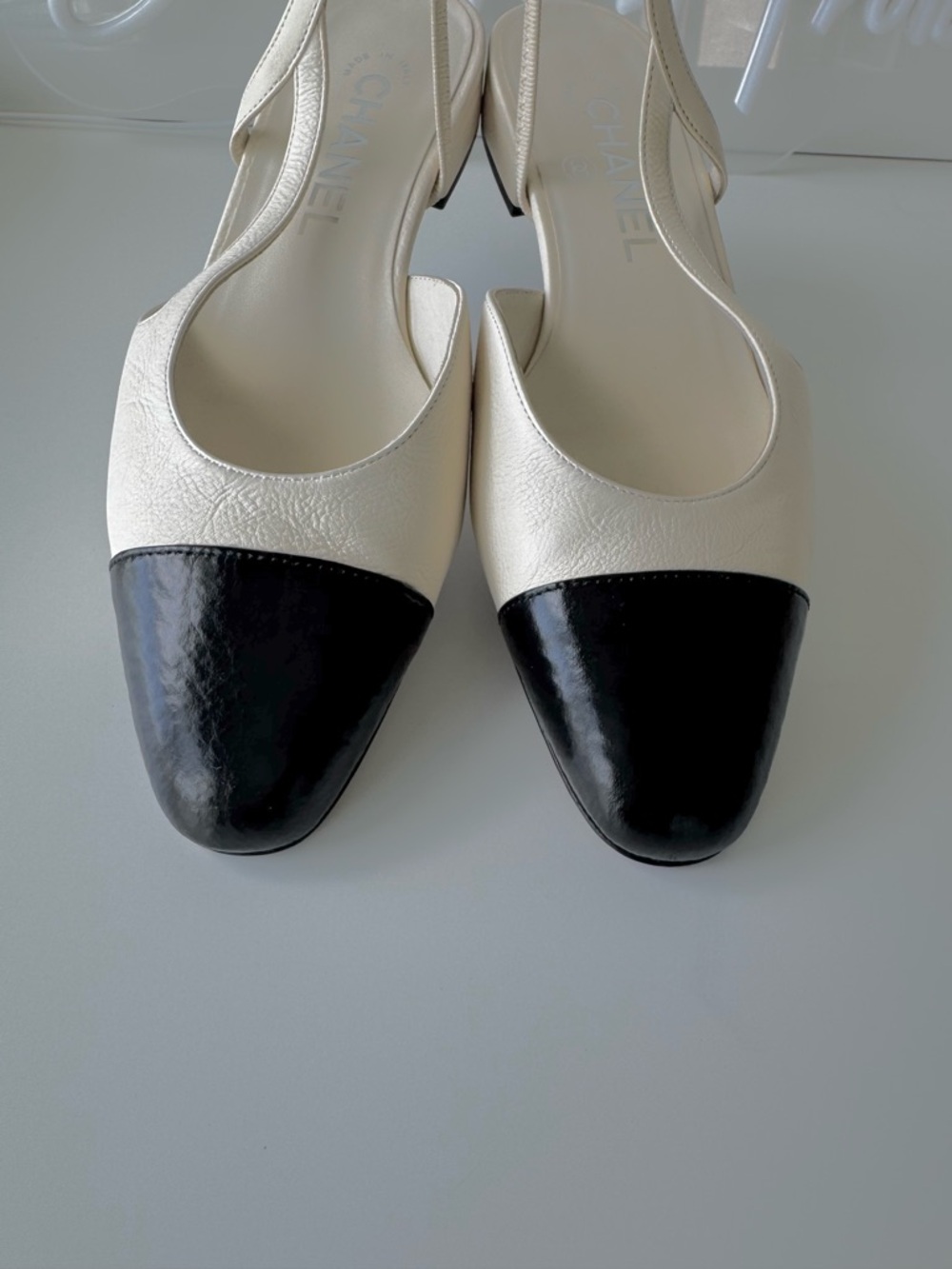 CHANEL Beige and Black Goatskin Slingback Flats - Picture 10 of 12